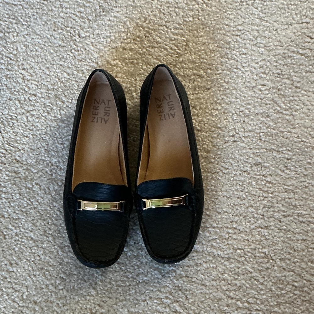 Naturalizer Black Loafers with Gold Accent - Picture 6 of 6